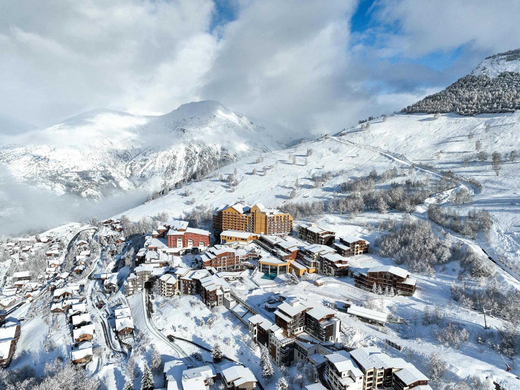 فندق Belambra Clubs Les 2 Alpes Les Cretes لو دوز آلب المظهر الخارجي الصورة
